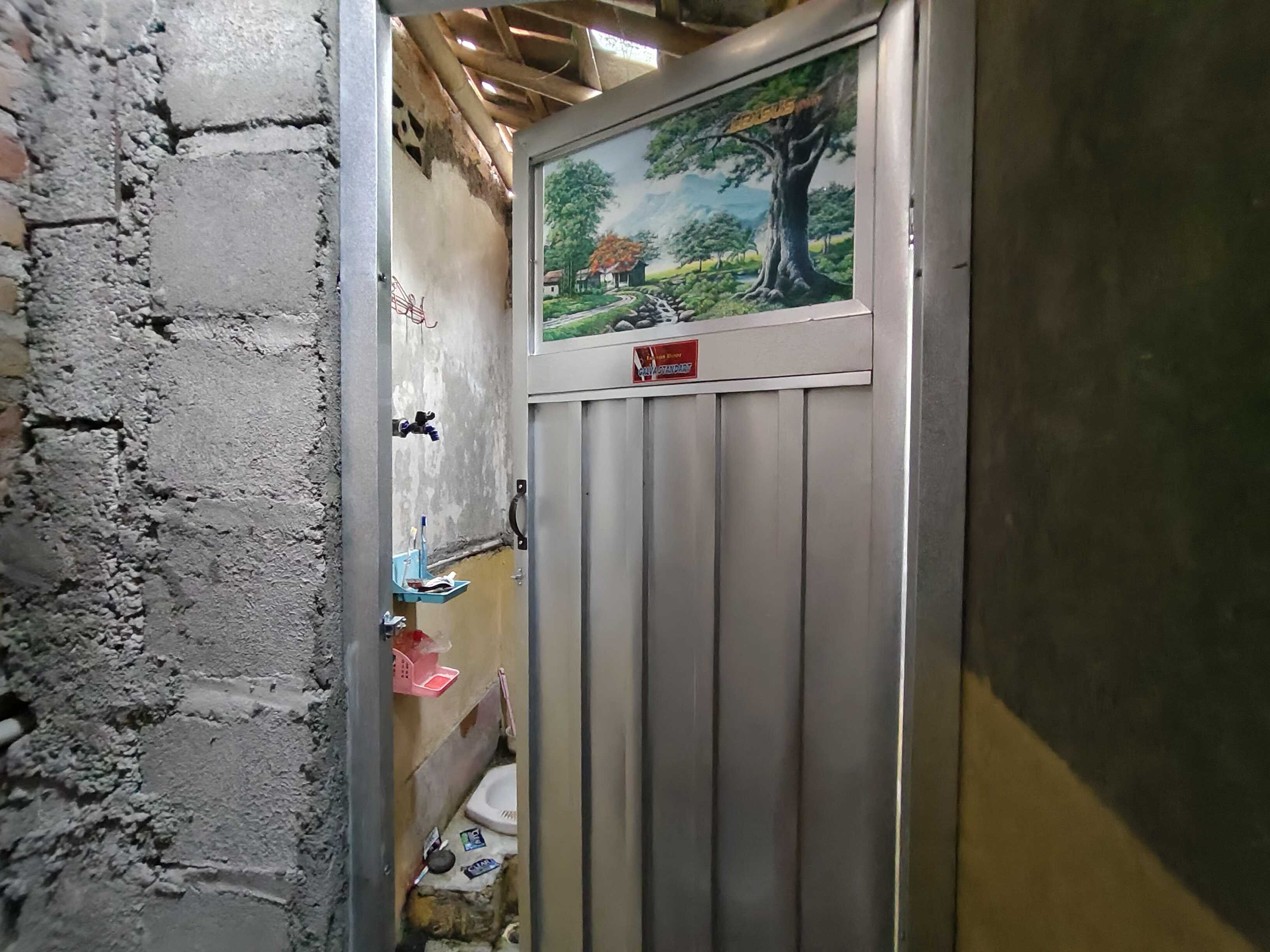 Foto Jamban/WC 50%